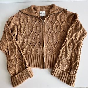 PINK ROSE - Cropped Zipper Cardigan